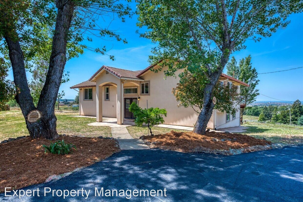 Foto principal - 5 br, 3 bath House - 4101 Hawk View Rd.