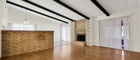 Foto del edificio - 22118 Meadowhill Dr