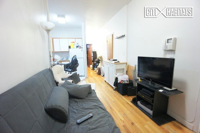 Building Photo - 206 Saint Nicholas Ave