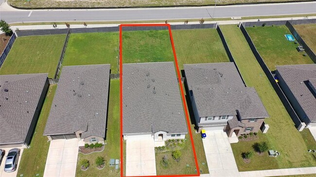 Building Photo - 13708 Howser Trce