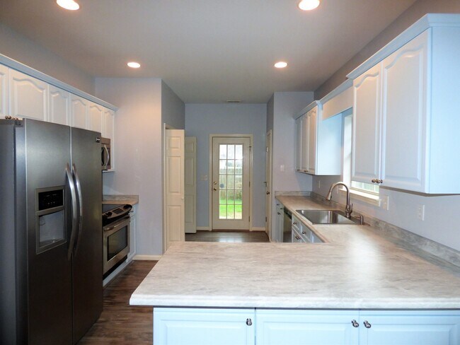 Foto del edificio - 9014 Brookline Ln