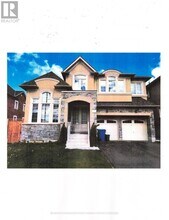 Building Photo - 62 Angus Morton Cres
