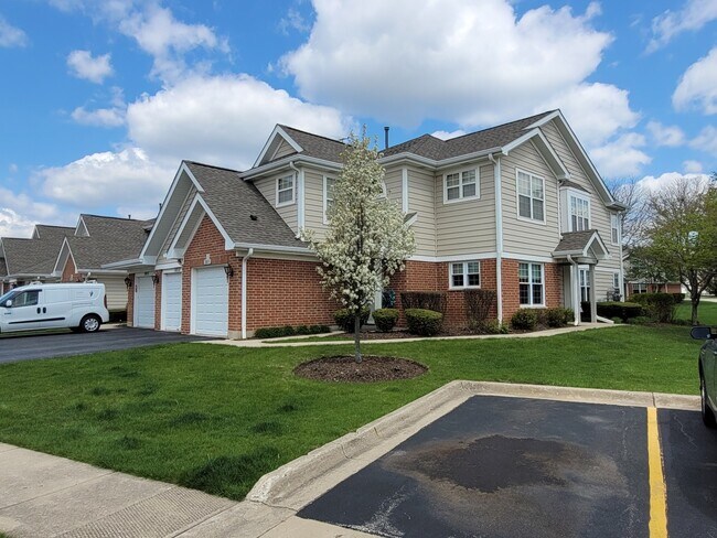 Foto del edificio - 321 Sheffield Dr