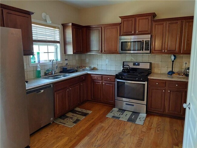 Foto del edificio - 13 Burns View Ct