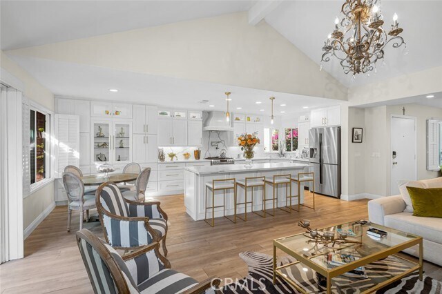 Foto del edificio - 24218 Ontario Ln