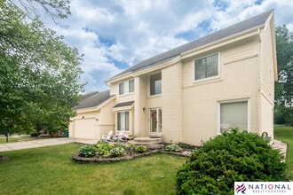 Building Photo - 37709 Glengrove Dr