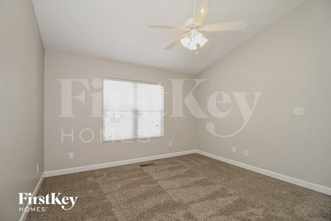 Building Photo - 4029 Gloria Ridge