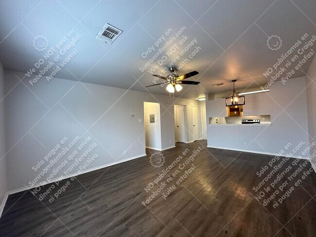 Building Photo - 534 Dukeway Dr