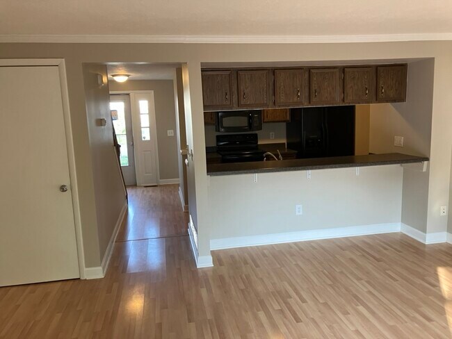 Building Photo - 9624 E Idlewood Dr