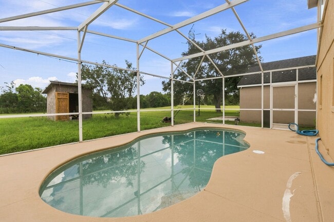 Building Photo - 1365 Carey Glen Cir