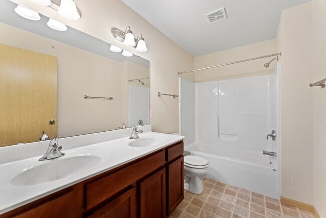 Foto del edificio - 2896 Pleasant View Rd