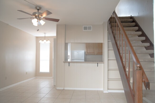 Foto del edificio - 2236 Perkins Rd