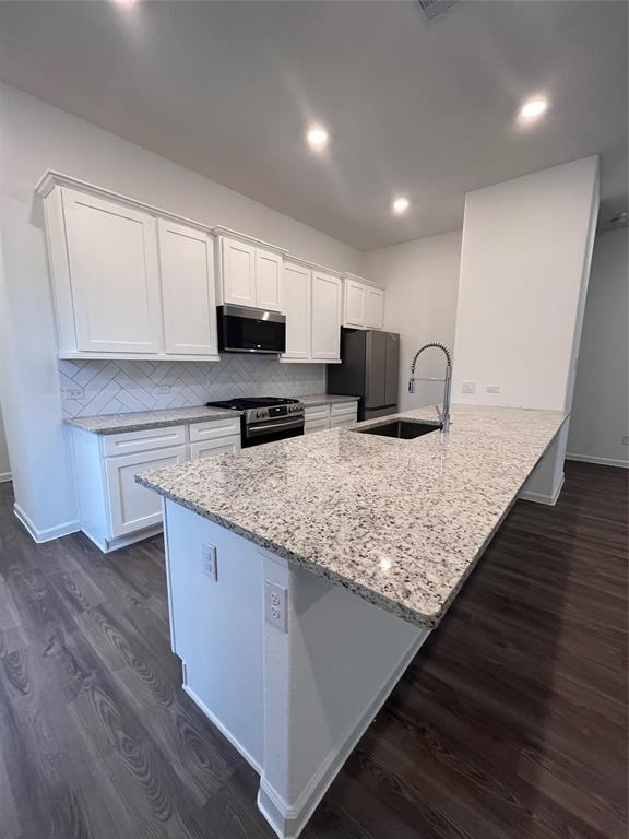 Foto del edificio - 5734 Foggy Vine Ct
