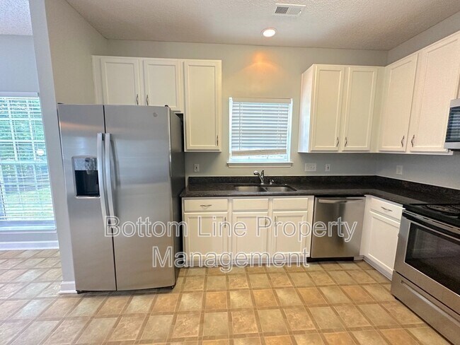 Building Photo - 7520 Plumcrest Ln