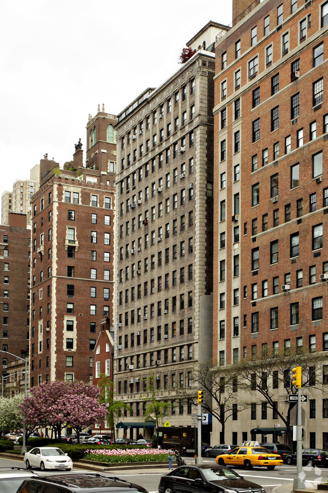 Foto del edificio - 1009 Park Ave