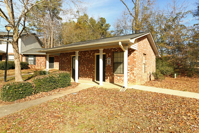 Leasing Office - Creekside Apartments