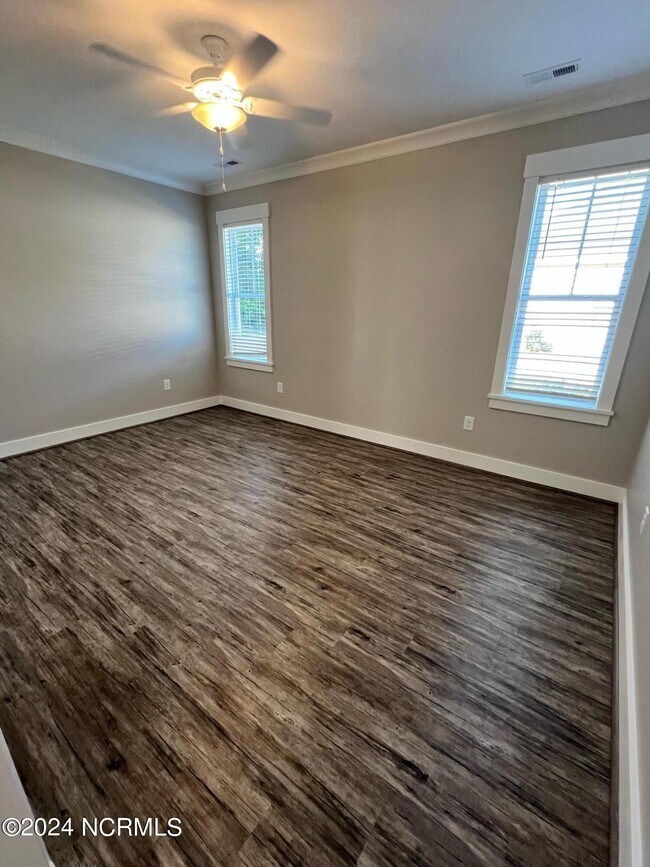 Foto del edificio - 4119 Lake Wilson Rd