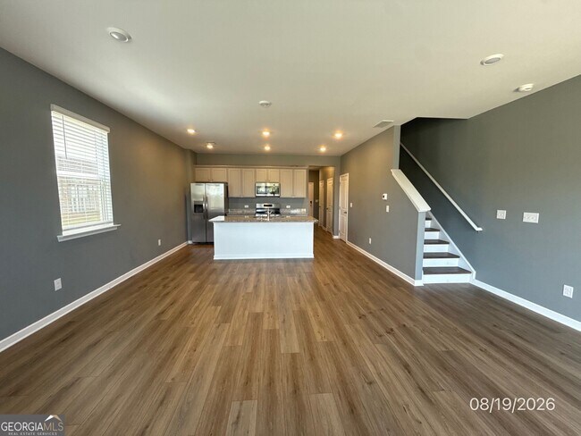 Building Photo - 229 Kenoot Dr