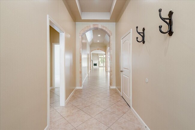 Building Photo - 4015 Pearl Pass Ln
