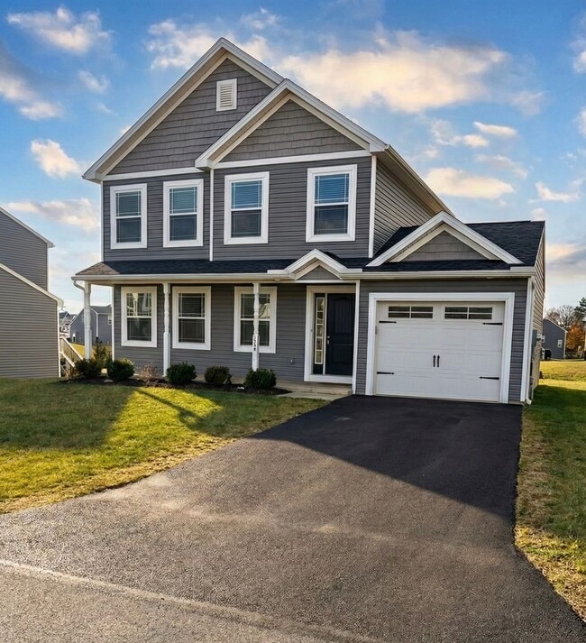 Building Photo - 206 Woodridge Dr