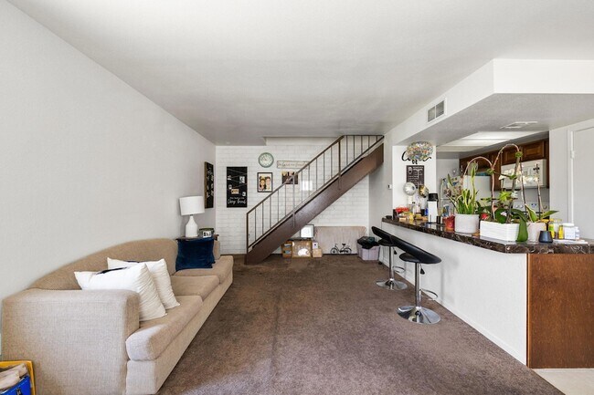 Foto del edificio - 72632 Raven Rd