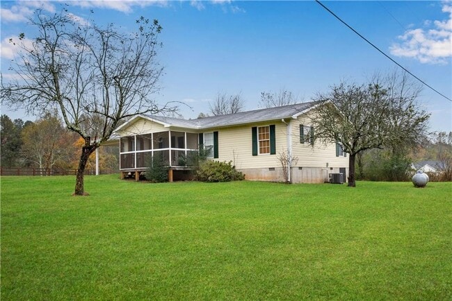 Building Photo - 700 Tilley Rd