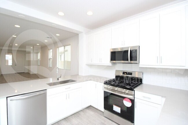 Building Photo - 9535 W Roma Ave