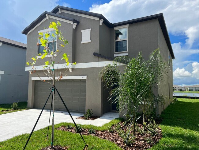 Foto del edificio - 412 Royal Empress Dr Ruskin, FL 33570