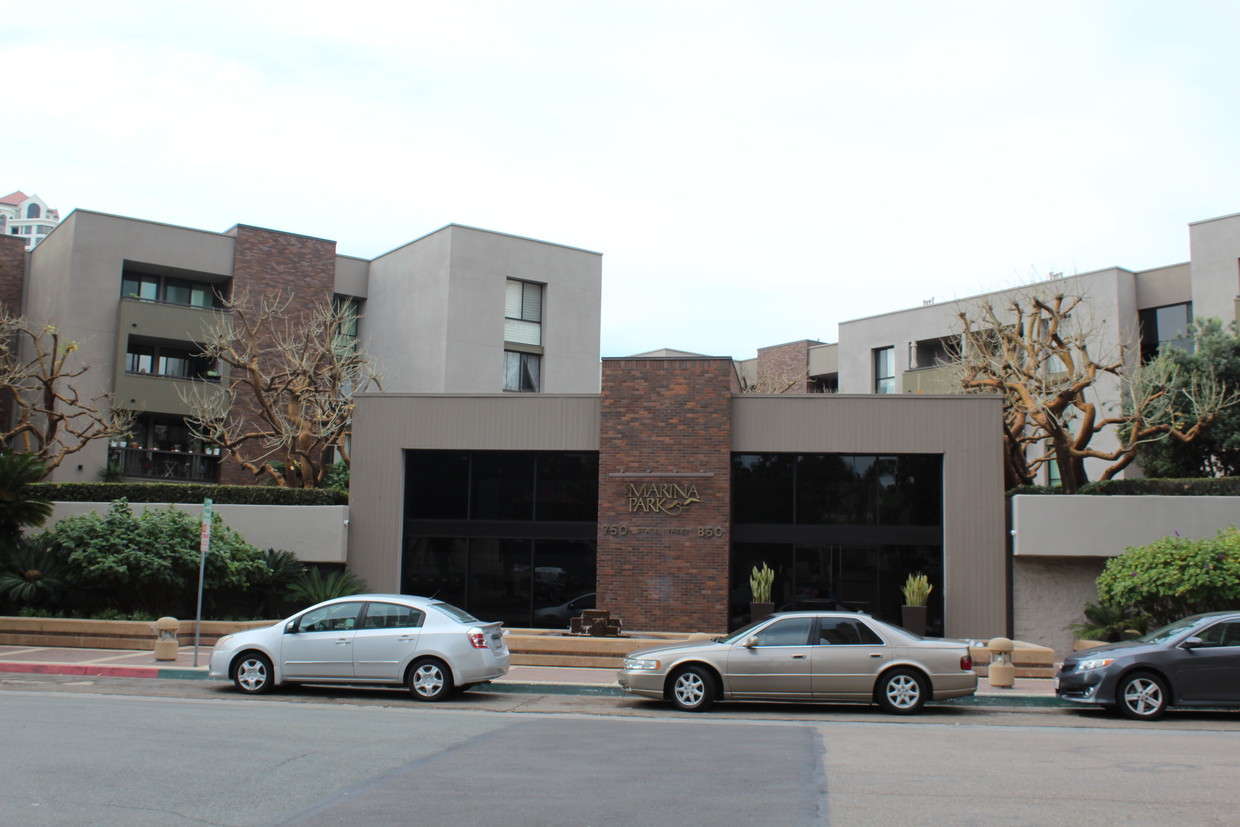 Foto principal - 850 State St