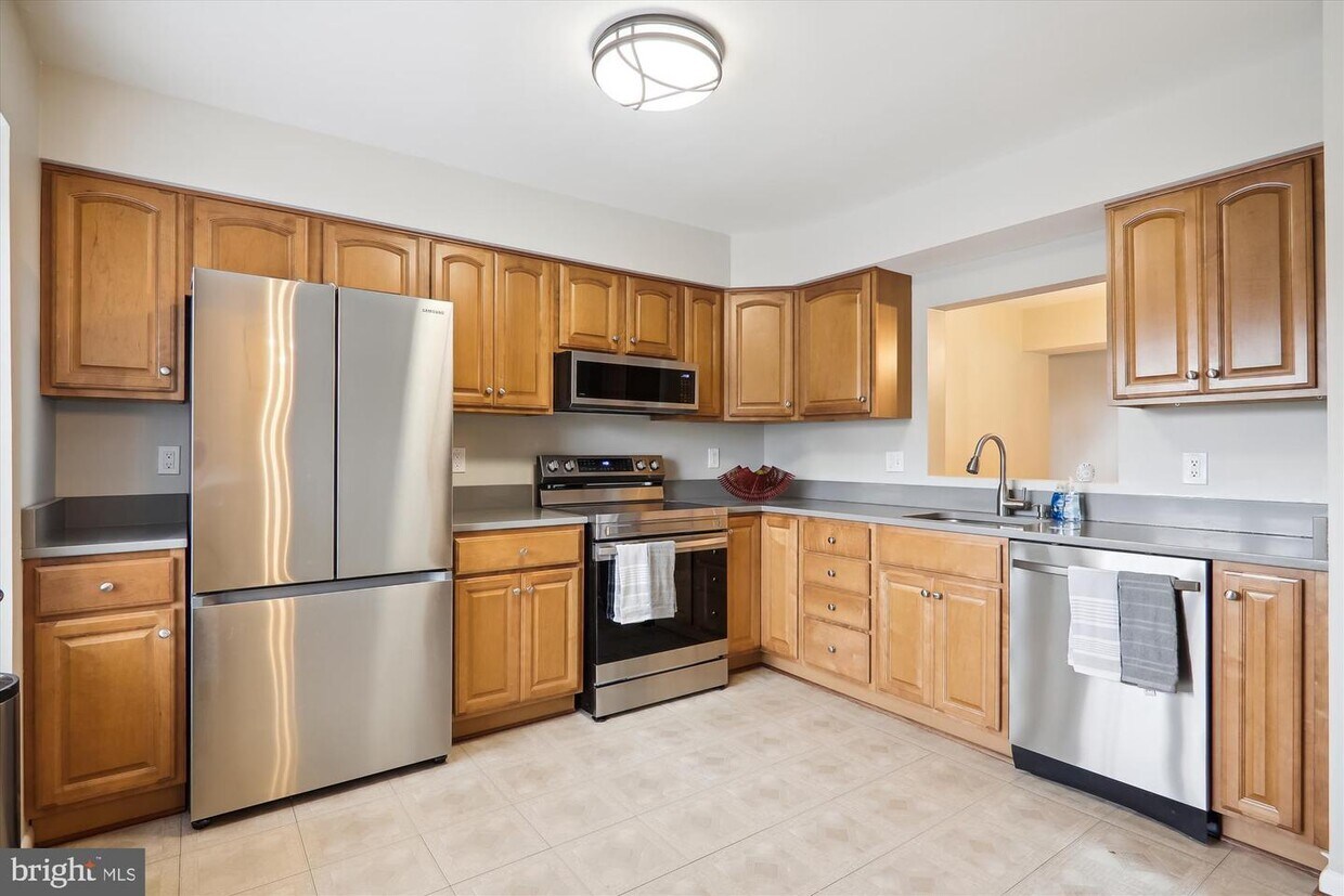 Foto principal - 2830 Schoolhouse Cir