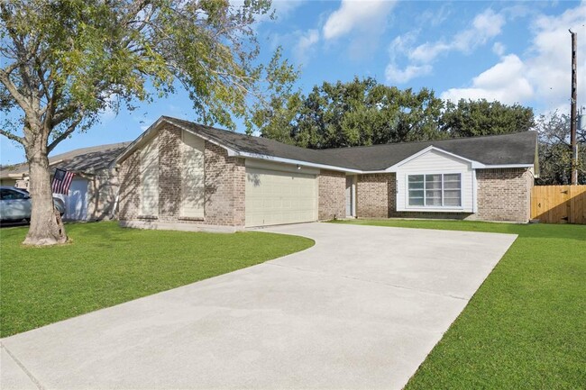 Building Photo - 7119 Sharpsburg Dr
