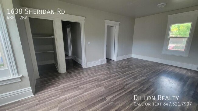 Foto del edificio - 1638 Sheridan Rd