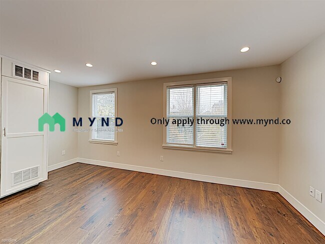 Building Photo - 1 br, 1 bath  - 1325 18th St Apt 208 Apt 208