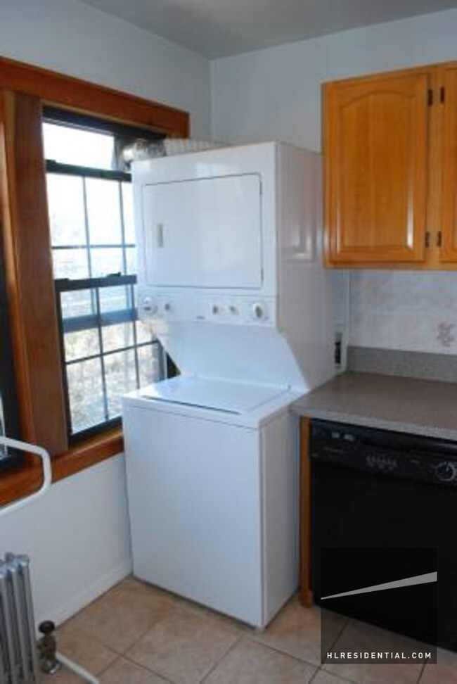 Foto del edificio - 196 Burns St