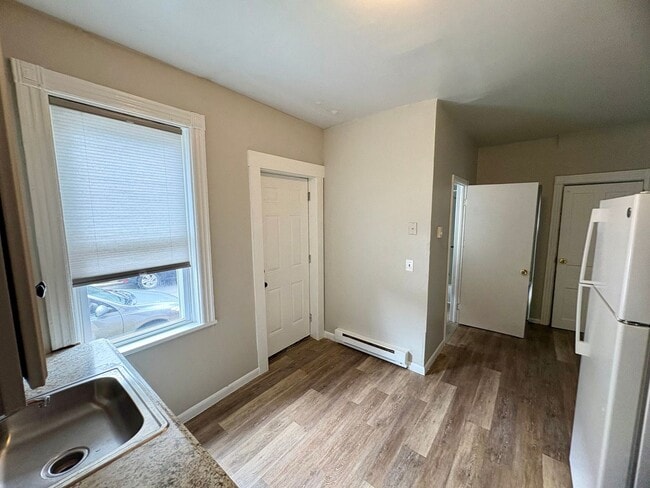 Building Photo - 134 Juniata St