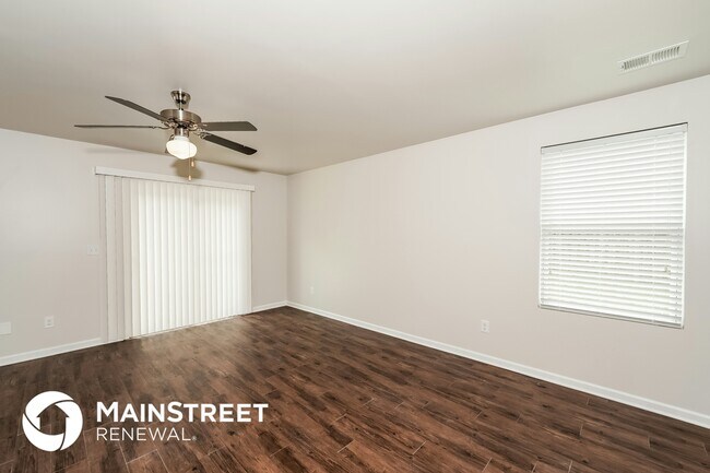 Building Photo - 308 Reed Way