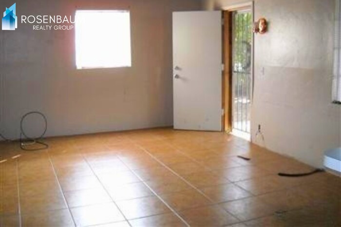Foto del edificio - Charming & Spacious Single-Level Home in Central Tucson