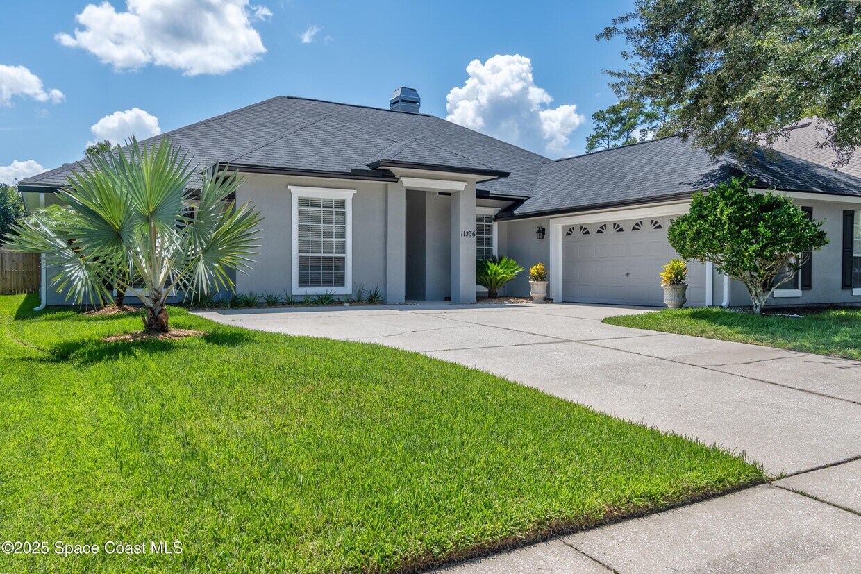 Foto principal - 11536 Summerhaven Blvd N
