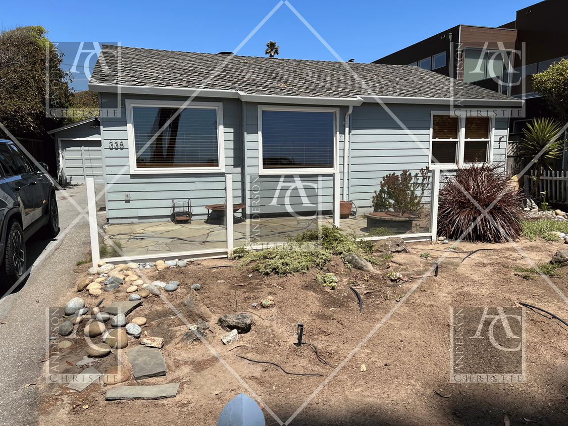 Primary Photo - Ocean Front Beach House