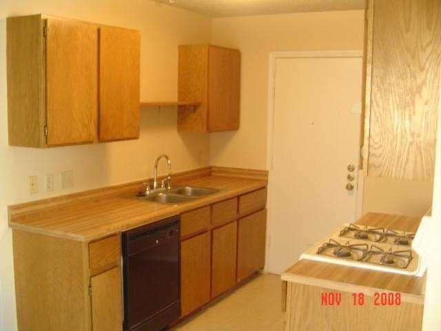 Building Photo - 8760 Birmingham Dr