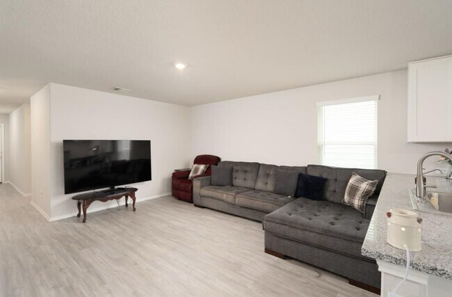 Building Photo - 9723 Mill Dm