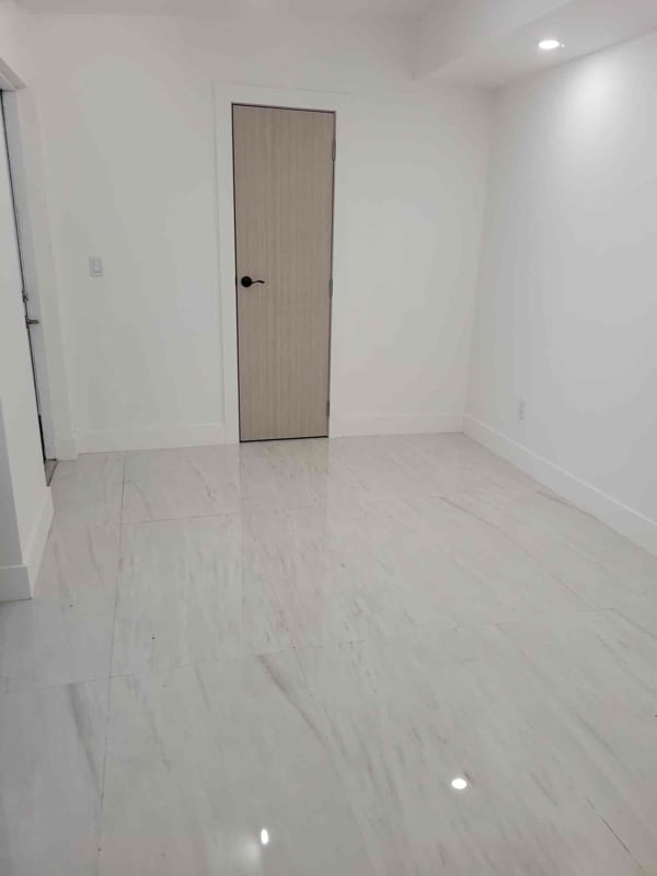 Foto principal - 2175 NE 170th St