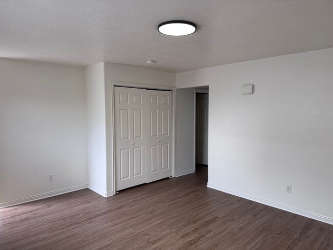 Building Photo - 2455 W 450 N