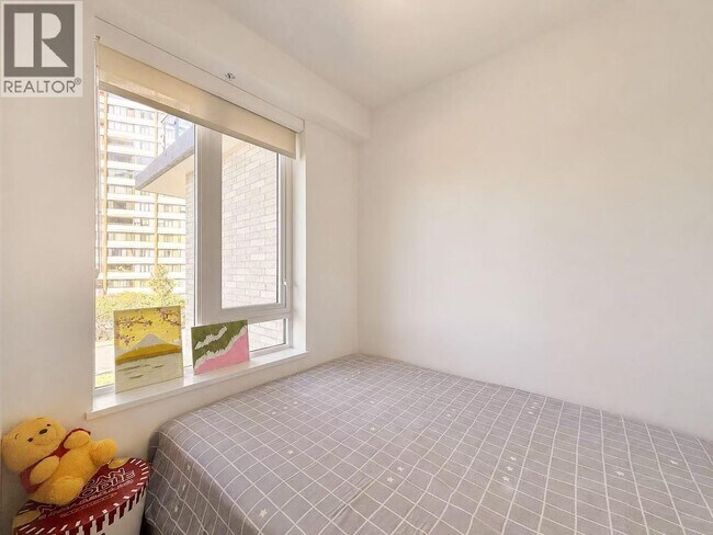 Photo du bâtiment - 6600 Minoru Blvd