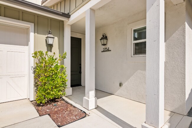 Foto del edificio - 2754 Overlook Point Dr