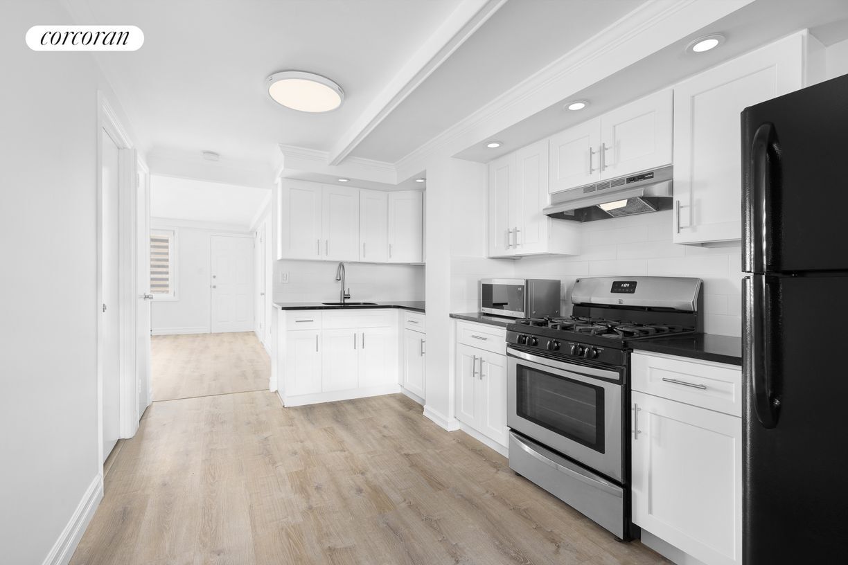 6764 78th St, Queens, NY 11379 Room for Rent in Queens, NY