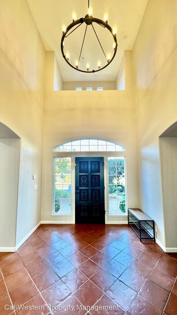 Building Photo - 4 br, 4 bath House - 18775 Saint Marks Avenue