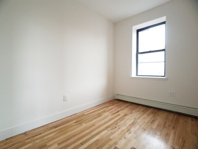 Foto del edificio - 2342 Atlantic Ave