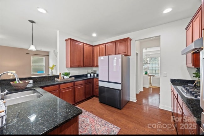 Building Photo - 8312 Compton Acres Ln