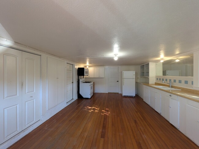 Foto del edificio - 531 C St